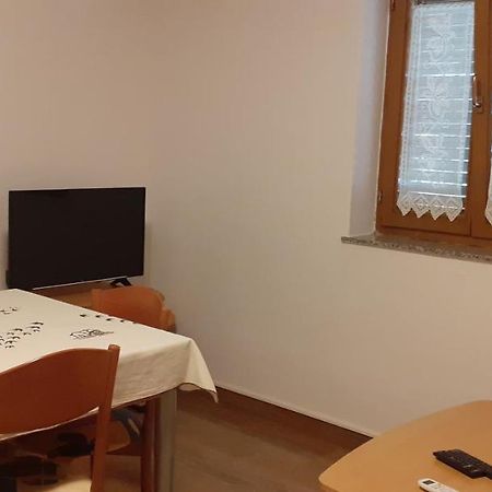 Kelk Loznati Apartment Exterior photo