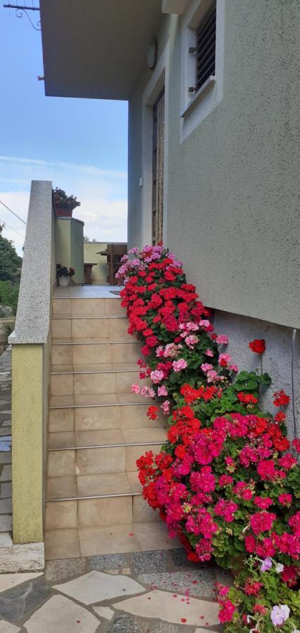 Kelk Loznati Apartment Exterior photo